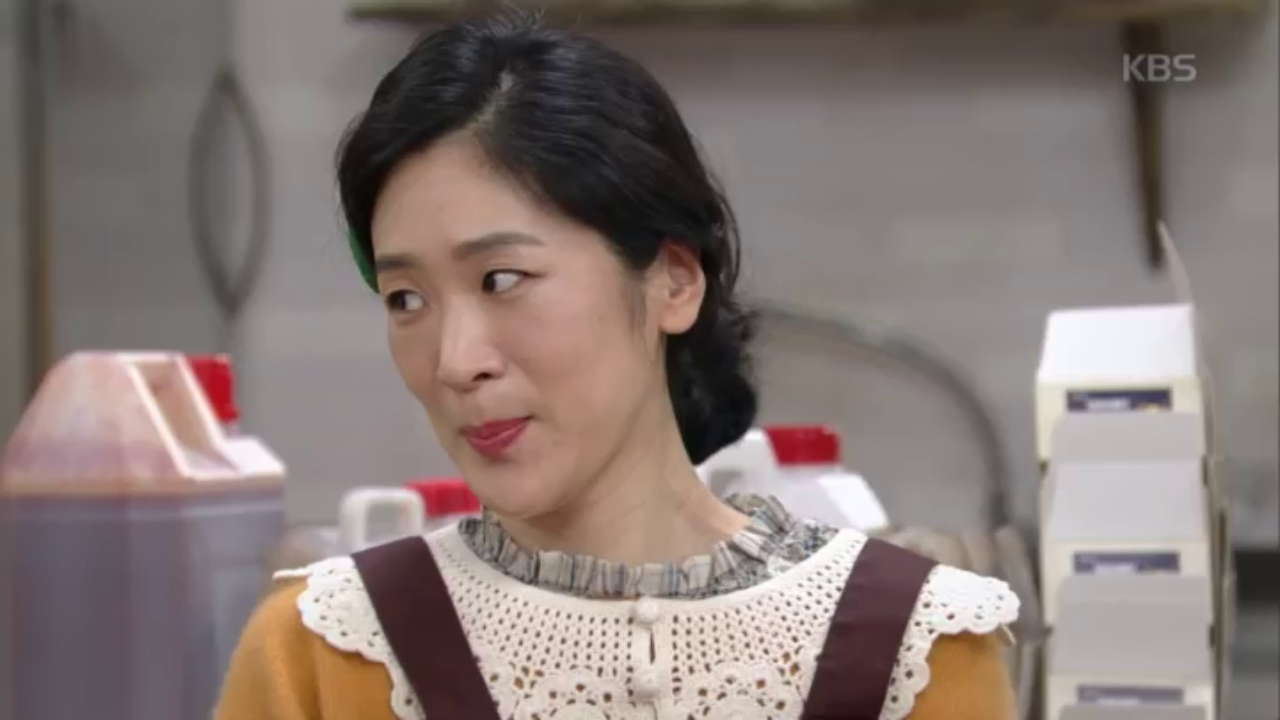 오윤아의 안길강 칭찬에 겉으로는 툴툴대면서 내적 광대승천하는 백지원☆