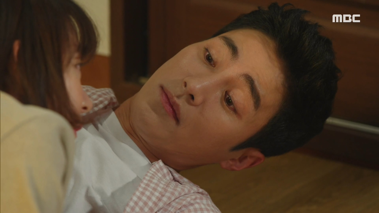 ＂어떻게 좀 해줘요 빨리~＂ 벌레 핑계로 심이영을 부르는 최성재~