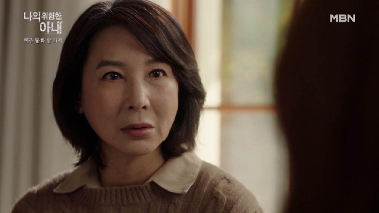 ＂언니가 죽였죠??＂ 매섭게 심혜진을 추궁하는 김정은! 결국 들켜버린 그녀의 과거