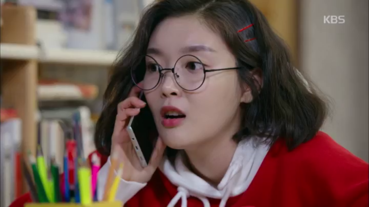 출판사 전화를 기다리며 안절부절하는 김하경! "왜 연락이 안오는거야?!"