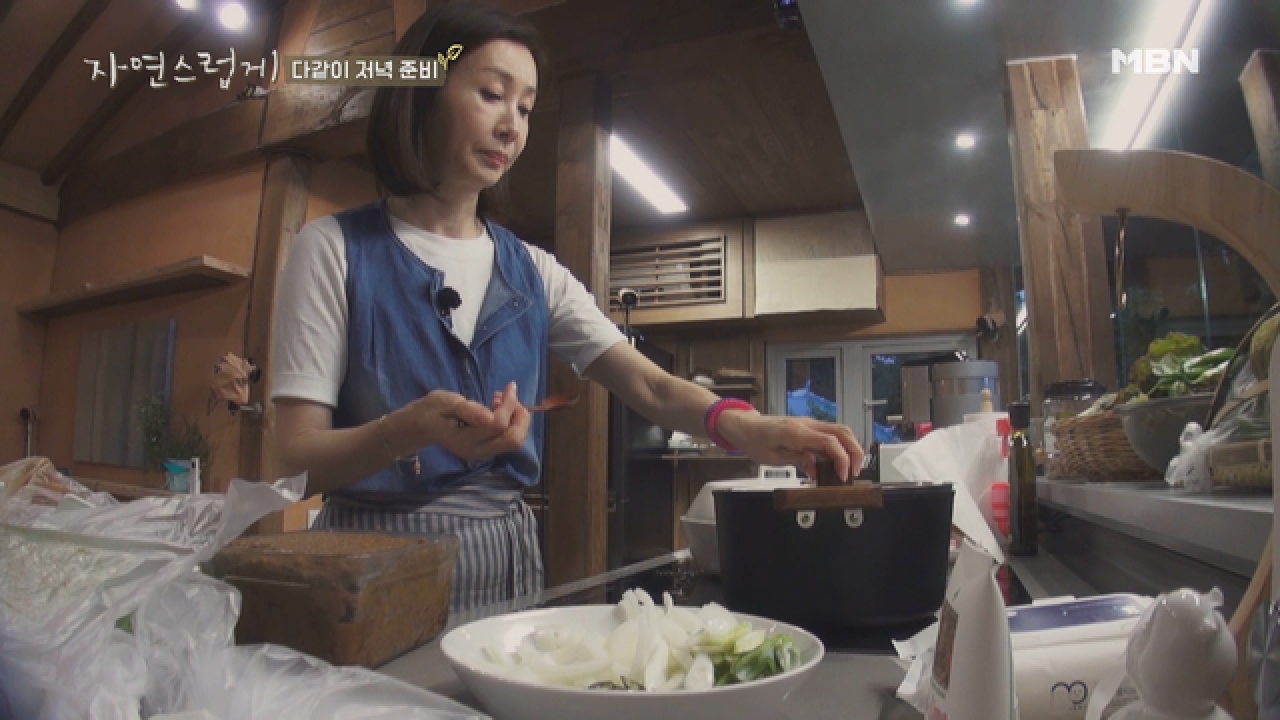 &#39;인화 표 된장찌개&#39; 전인화의 숨겨진 요리 실력 공개!