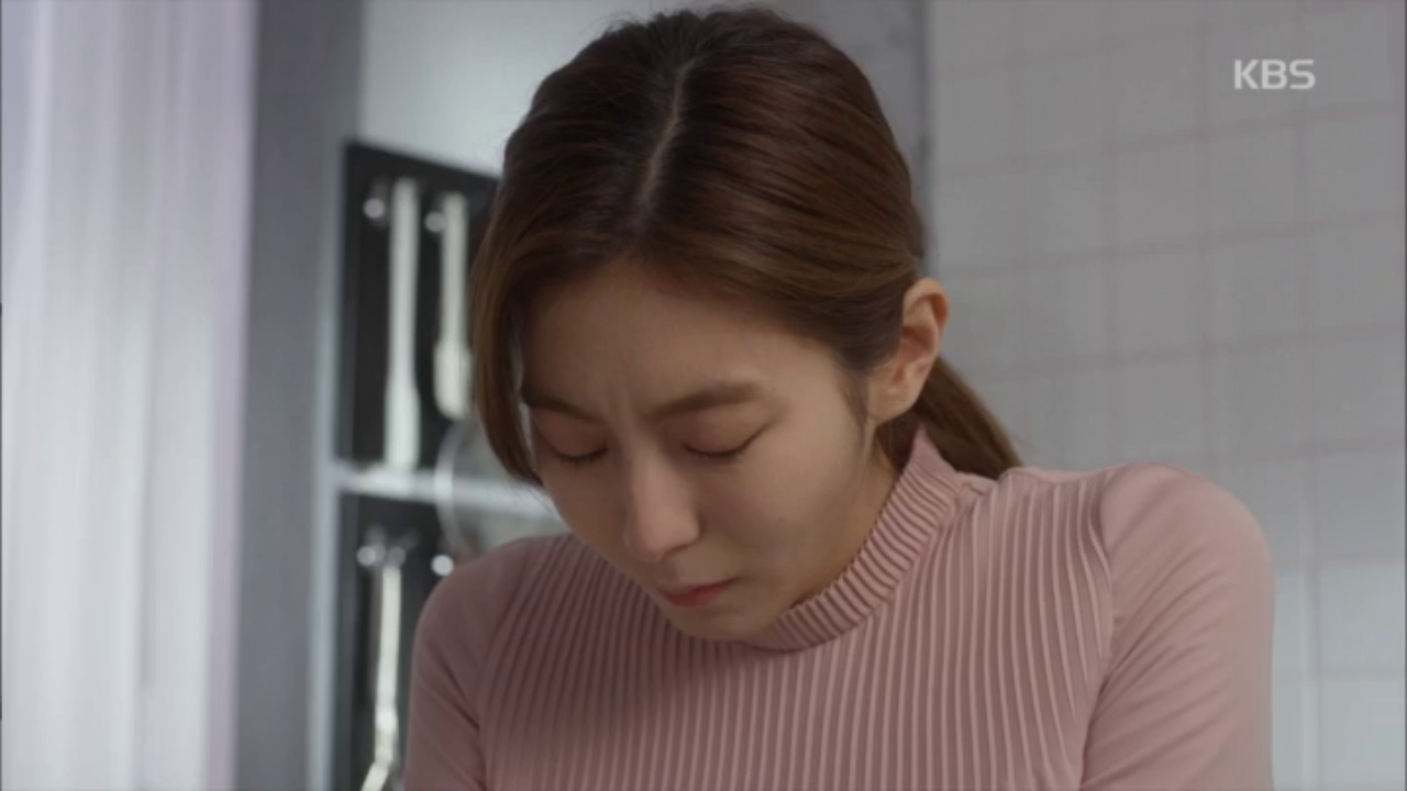 지금 상황이 너무 힘든 유이! ＂저 무서워 죽겠어요＂