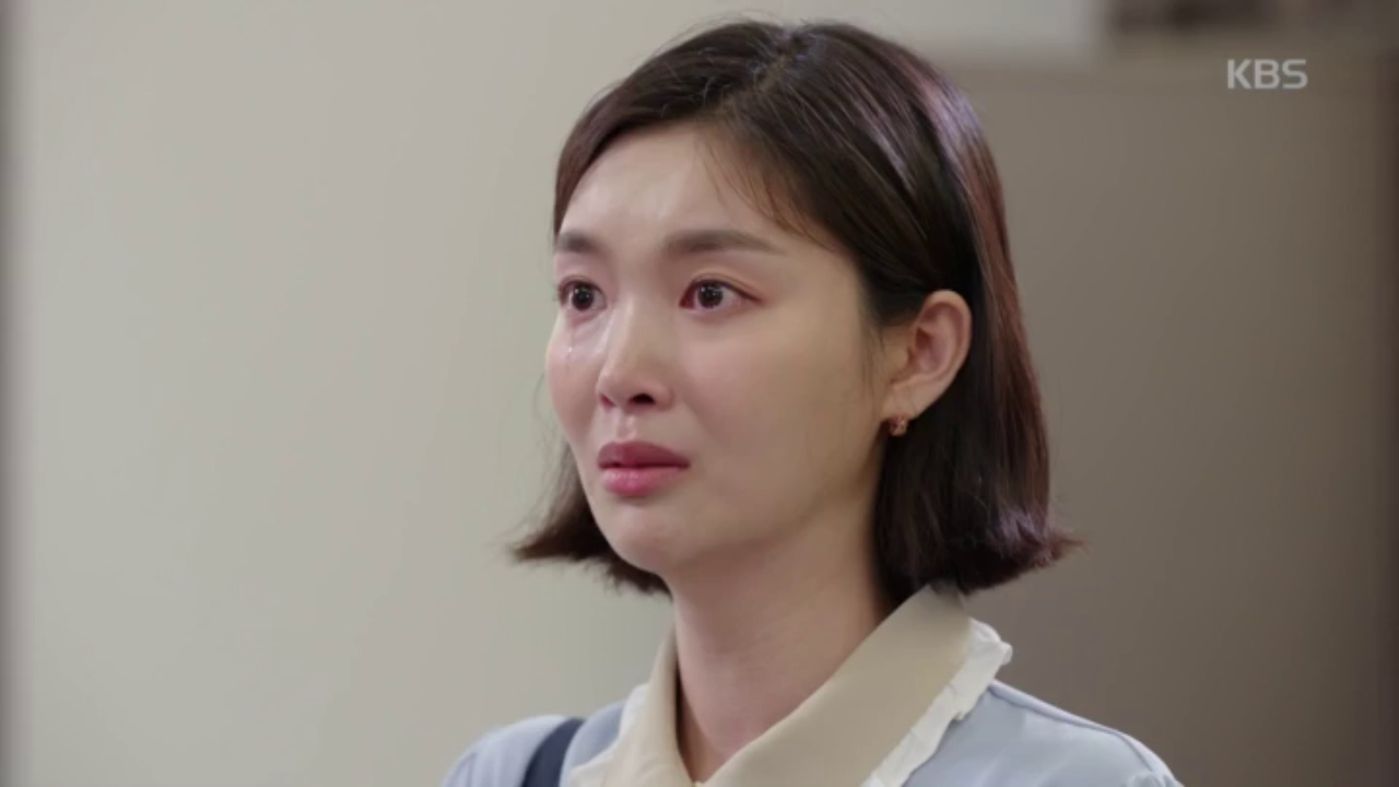 결국 기태영 앞에서 눈물을 보이는 김하경
