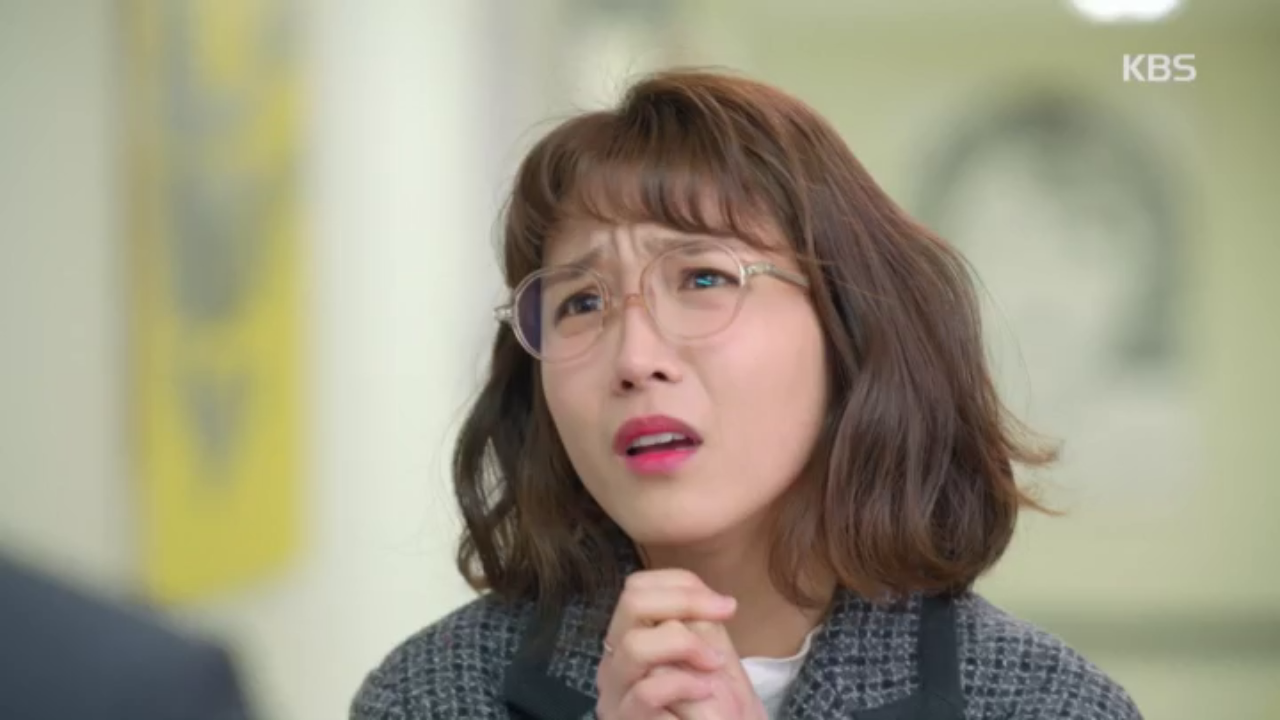 회사 일에 예비 신랑에, 이리 저리 치이는 짠내 폴폴 이초희...