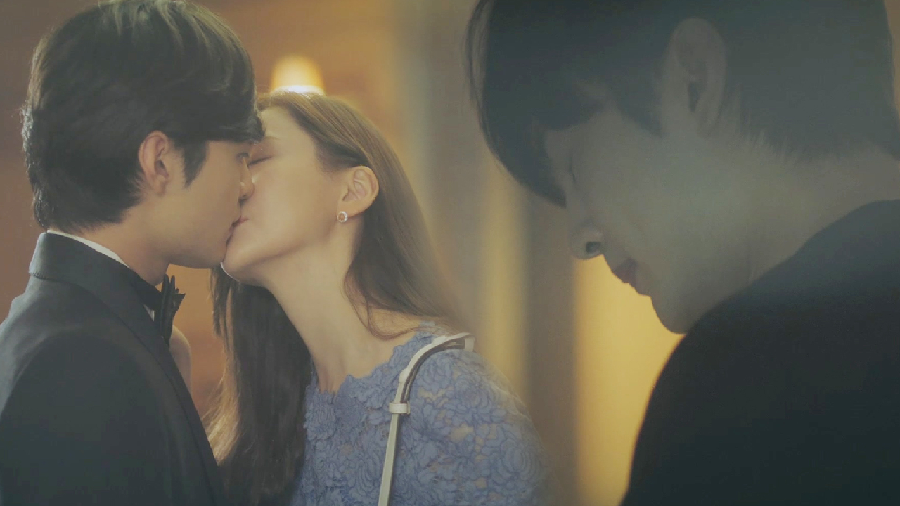 김민재, 박지현과 괴롭고 슬픈 기억 회상!