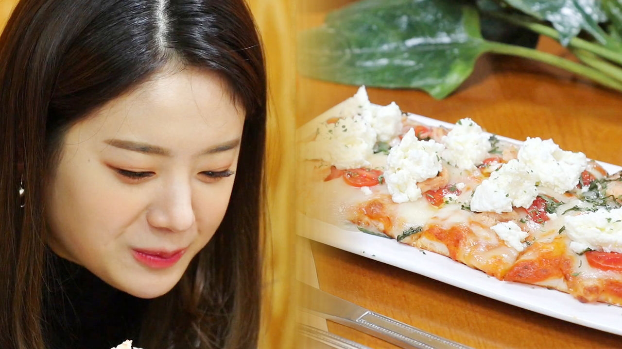 프로미스나인, 리코타 명란 피자에 터진 진심 “맛있다”