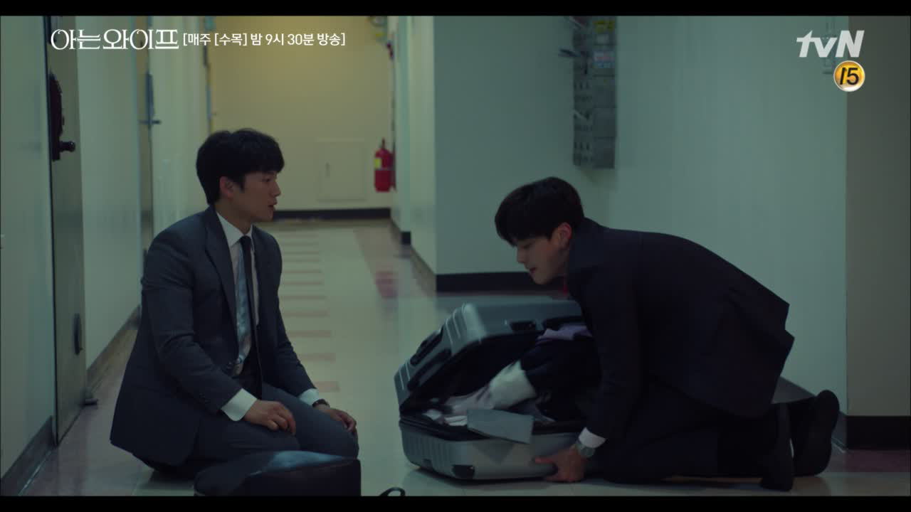 그 와중에 갈 데 없는 주혁이 짐 챙겨들고 들어온 1004 종후 실화냐…...