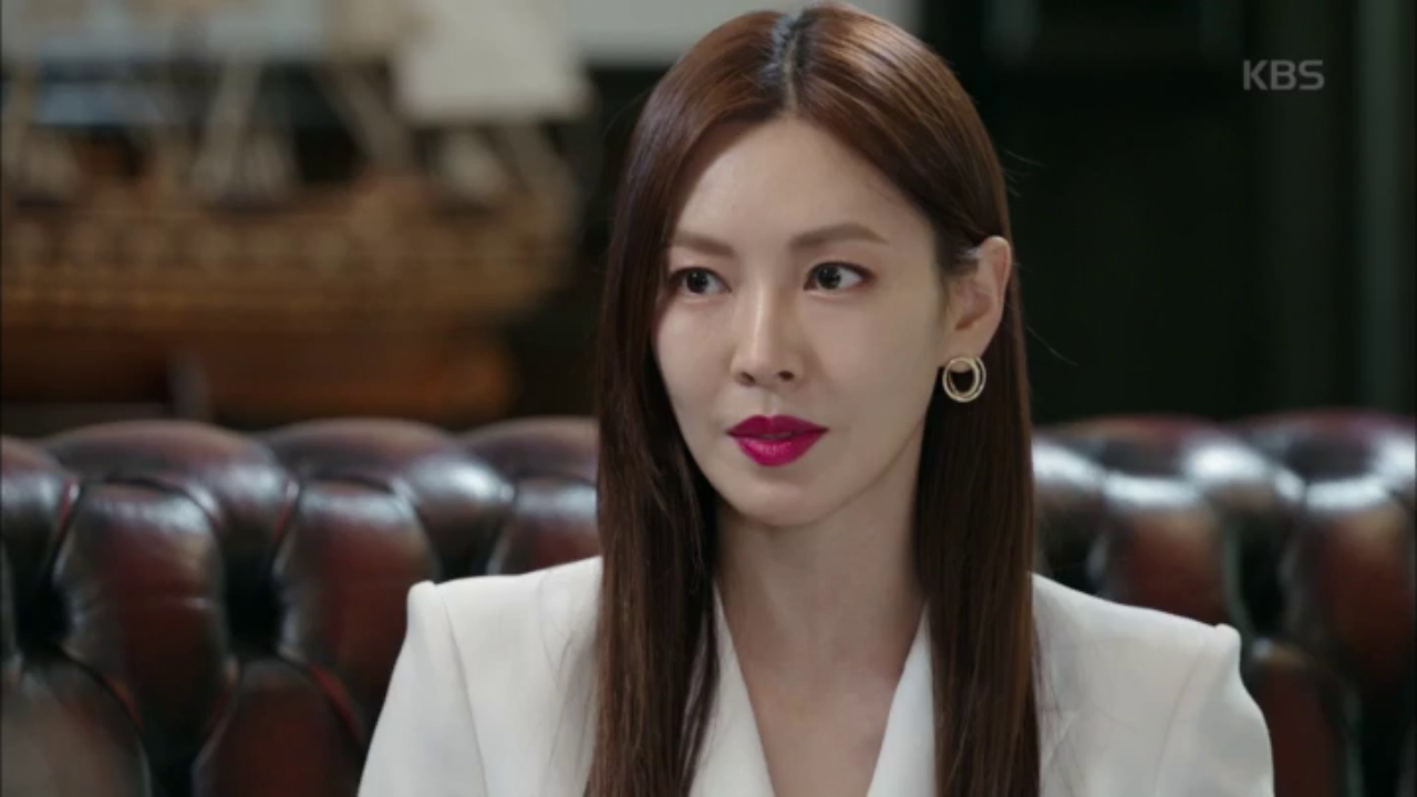 김소연이 어떤 사람인가 알아보려 부른 동방우