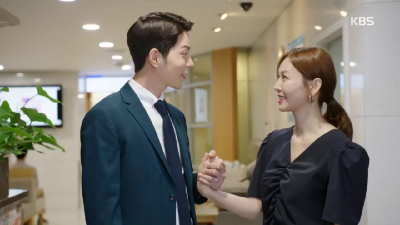 뱃속 아기의 태명을 지으며 행복해하는 김소연과 홍종현