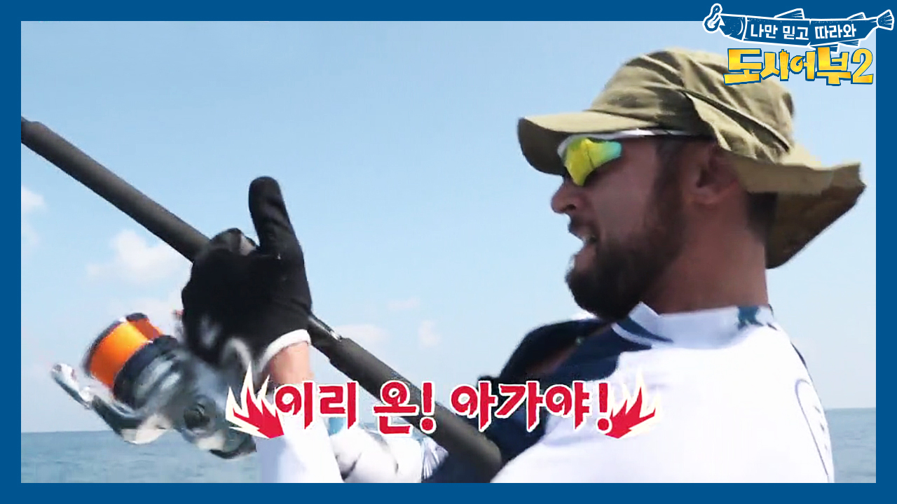 ★Perfect☆ 군더더기 없는 정석 캐스팅과 광배근 저킹을 뽐내는 줄리...