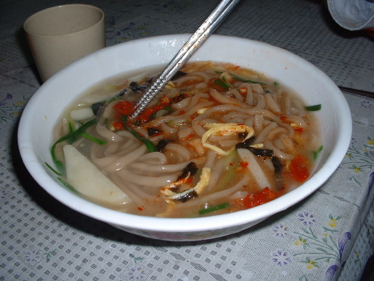 곰봉, 칡국수