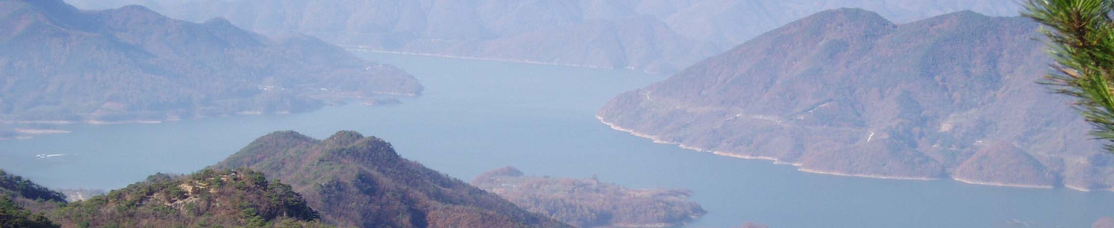 충주호(컷)