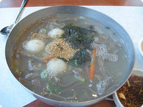 옹심이칼국수 이미지