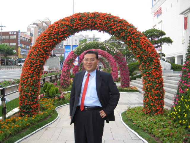 라마다 프라자 청주호텔 꽃길...