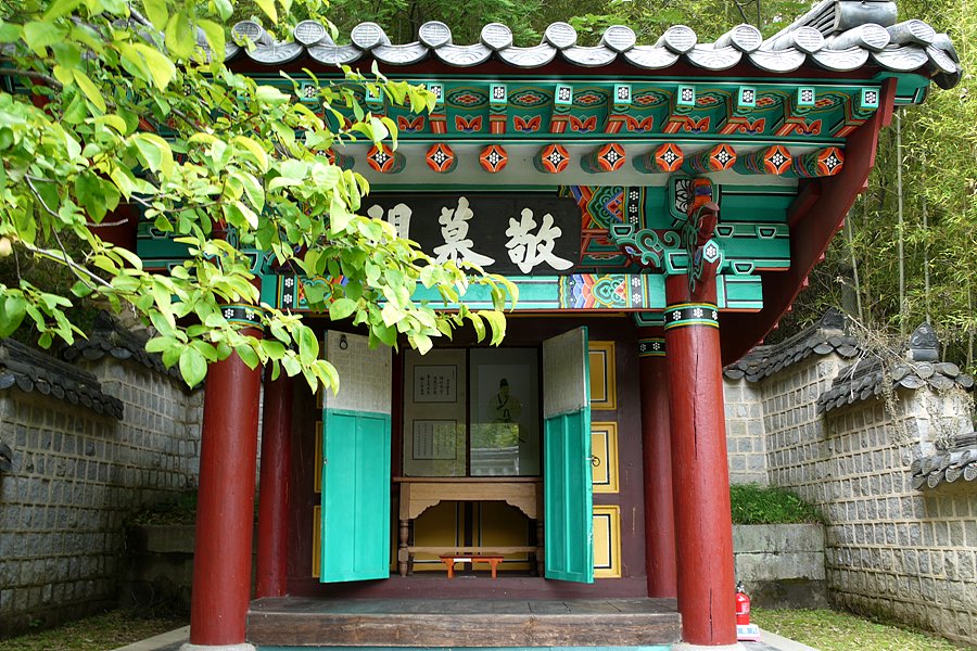 더블클릭을 하시면 이미지를 수정할 수 있습니다