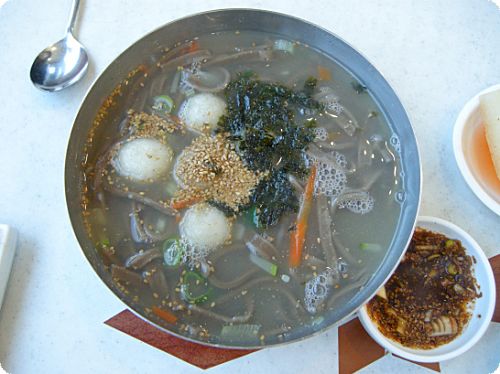 옹심이칼국수 이미지