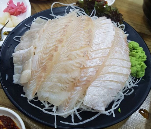 제철 생선회 (2인)