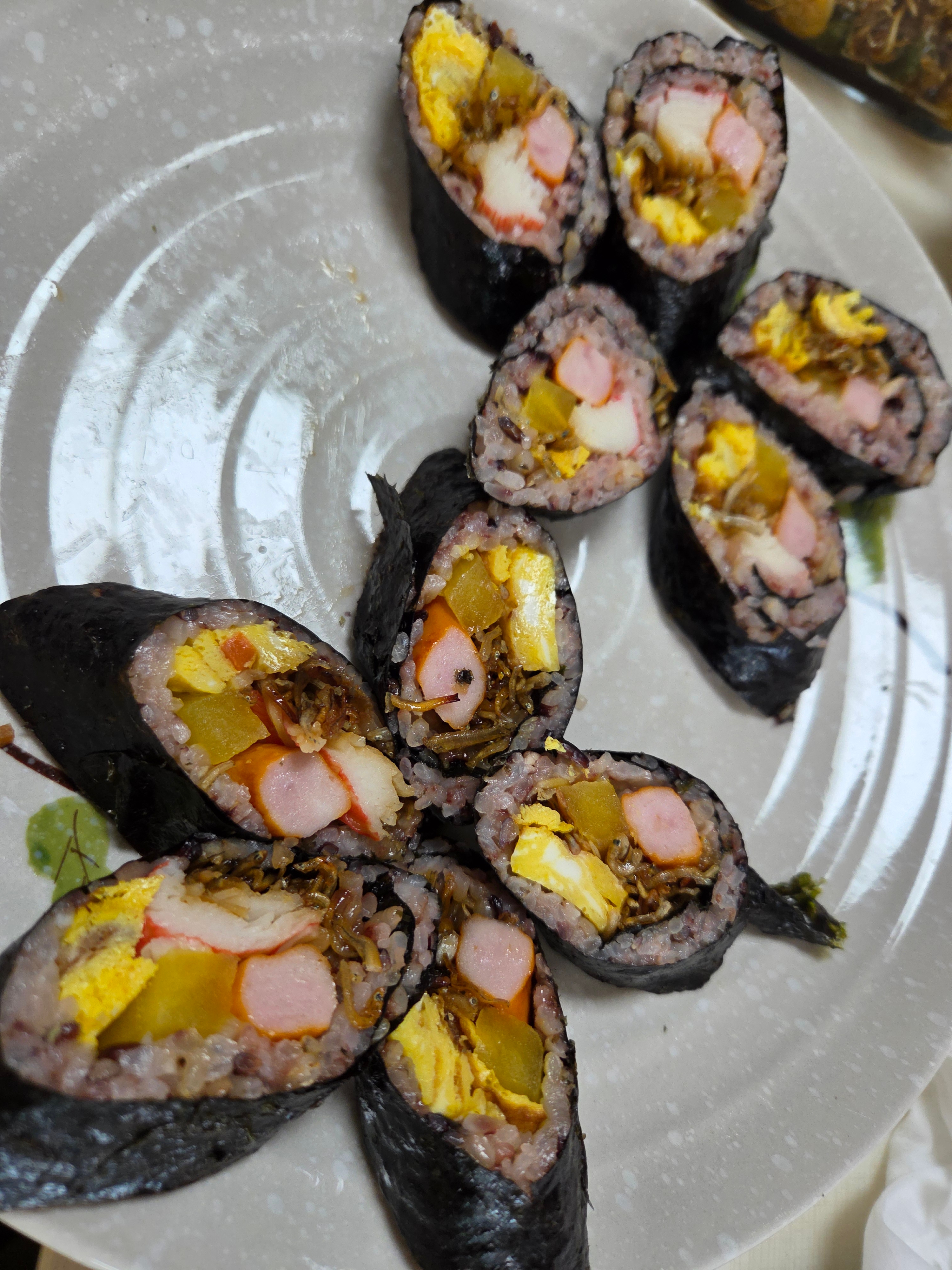 김밥;꽃피다 이미지