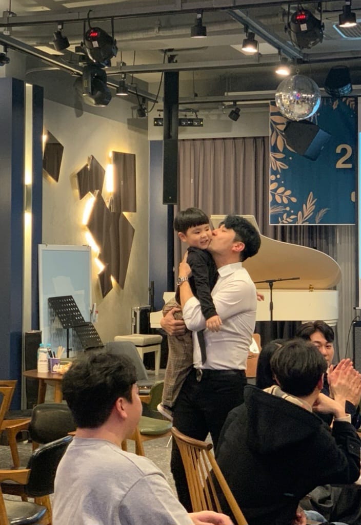 우리 율이! 삼촌이 너무너무 사랑해! 우리 율이! 삼촌이 너무너무 사랑해! 