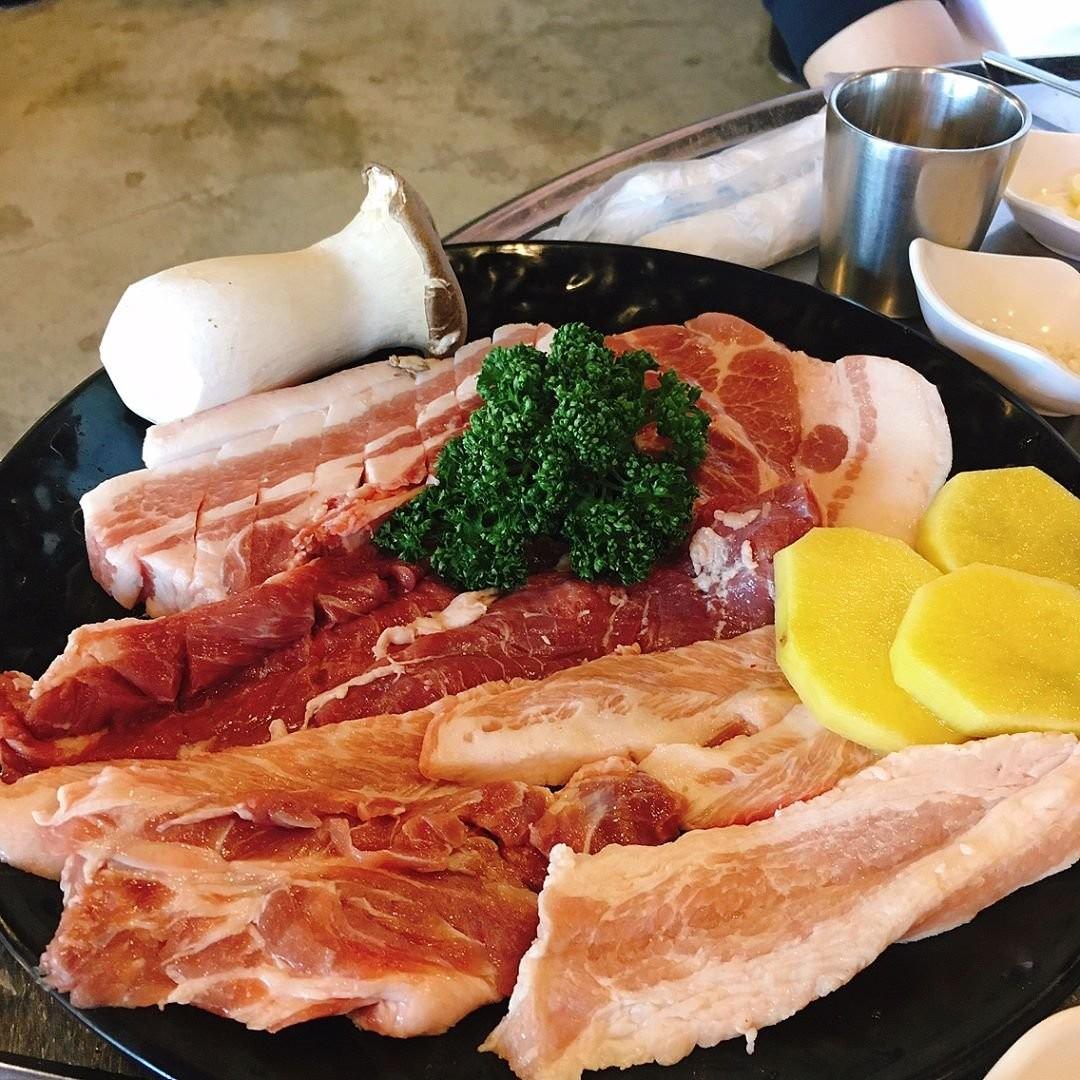 제주흑돼지 700g (모듬세트)