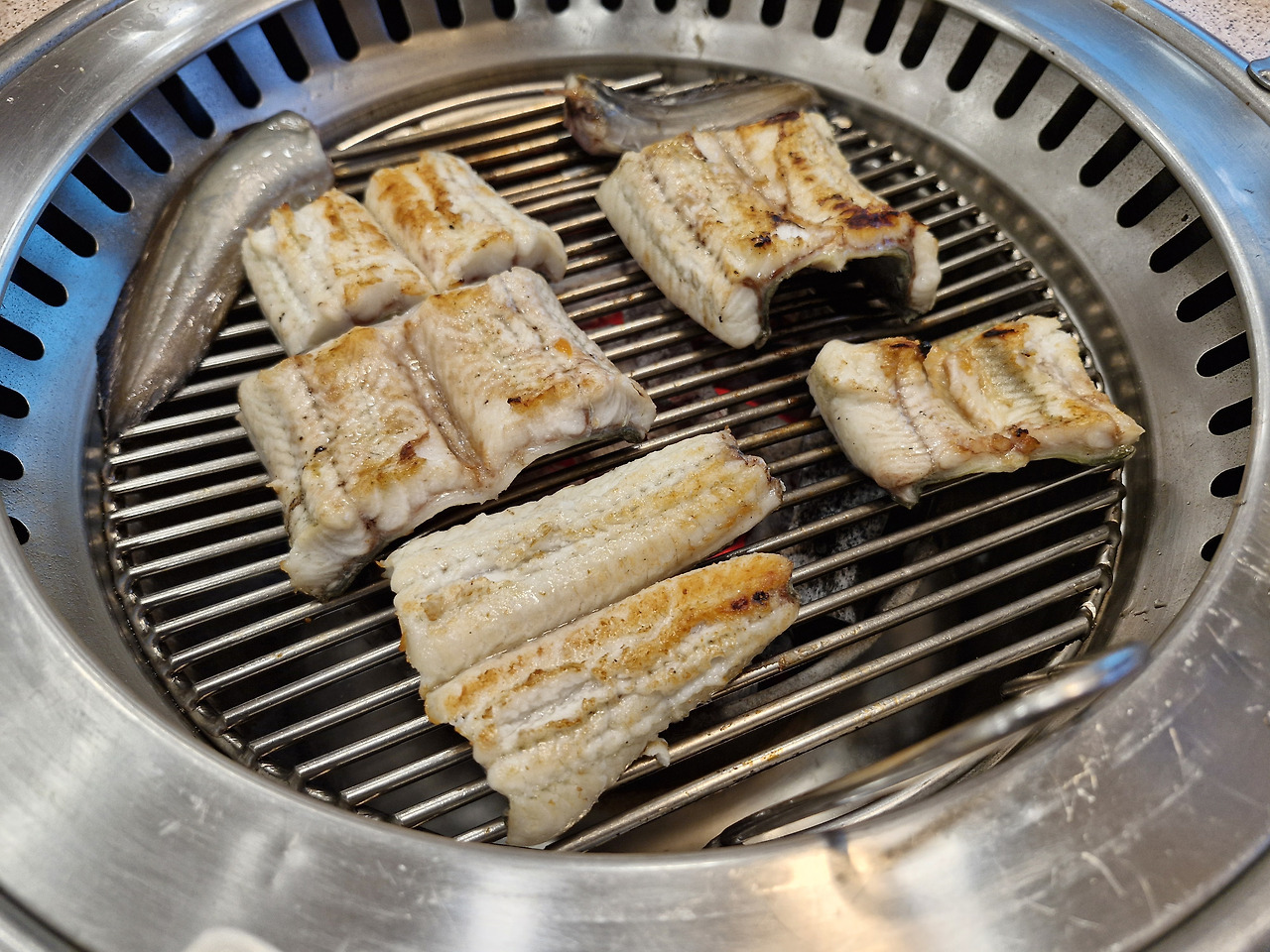 강화숯불장어구이 이미지