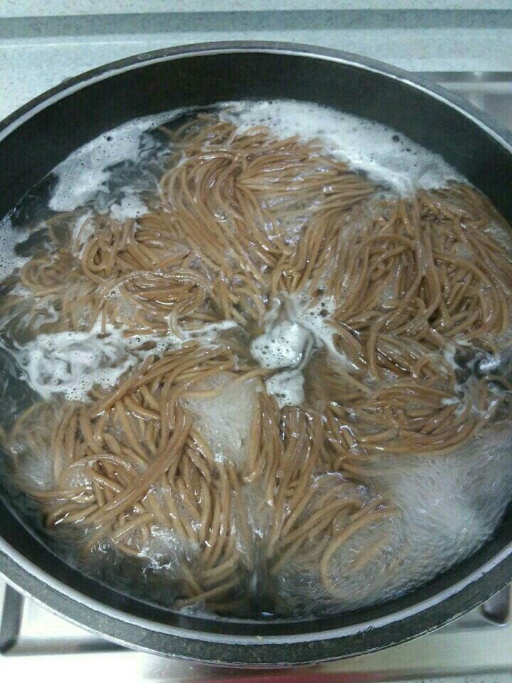 채반국수 이미지
