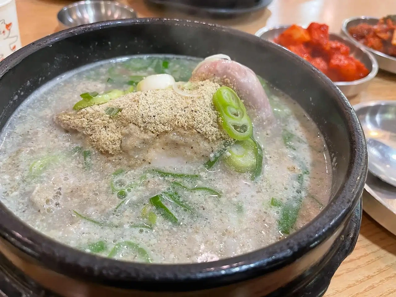 백년토종삼계탕 사진 2