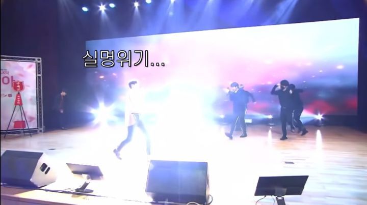 생전 처음 보는 카메라 무빙으로 총체적 난국이었던 레드엔젤 온라인 콘서트 (Feat. 하이라이트) | 인스티즈