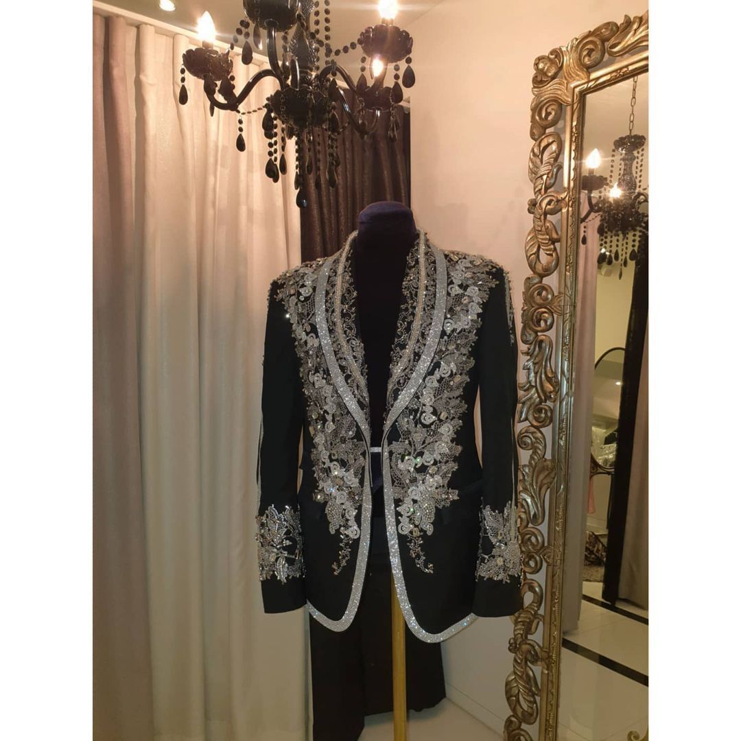 세상 화려한 아이돌 제작 의상들 실제 디테일.jpg | 인스티즈