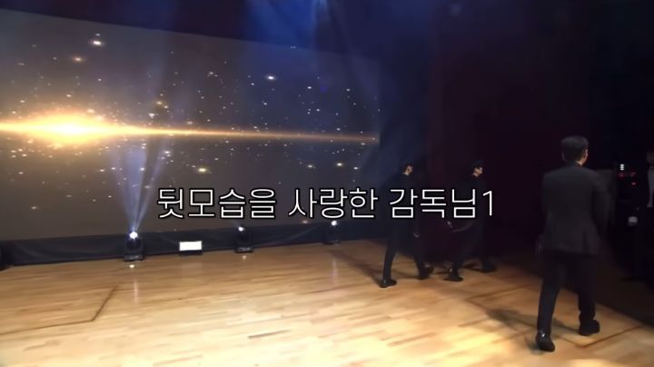 생전 처음 보는 카메라 무빙으로 총체적 난국이었던 레드엔젤 온라인 콘서트 (Feat. 하이라이트) | 인스티즈