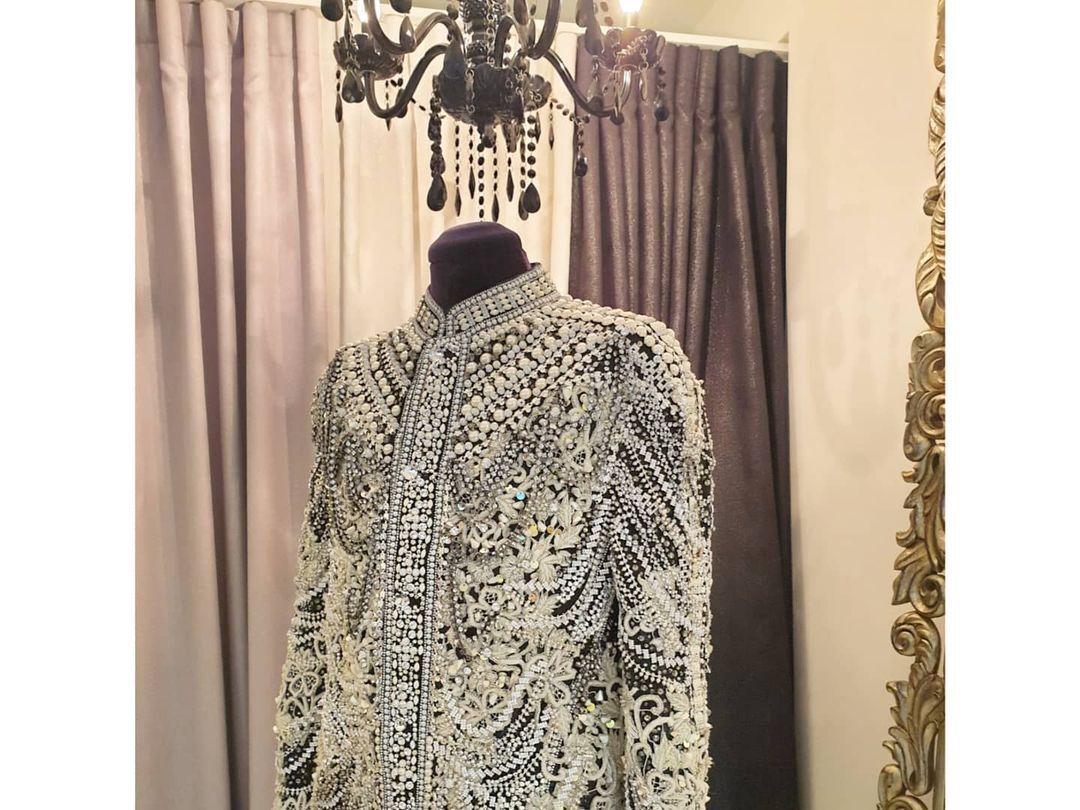 세상 화려한 아이돌 제작 의상들 실제 디테일.jpg | 인스티즈