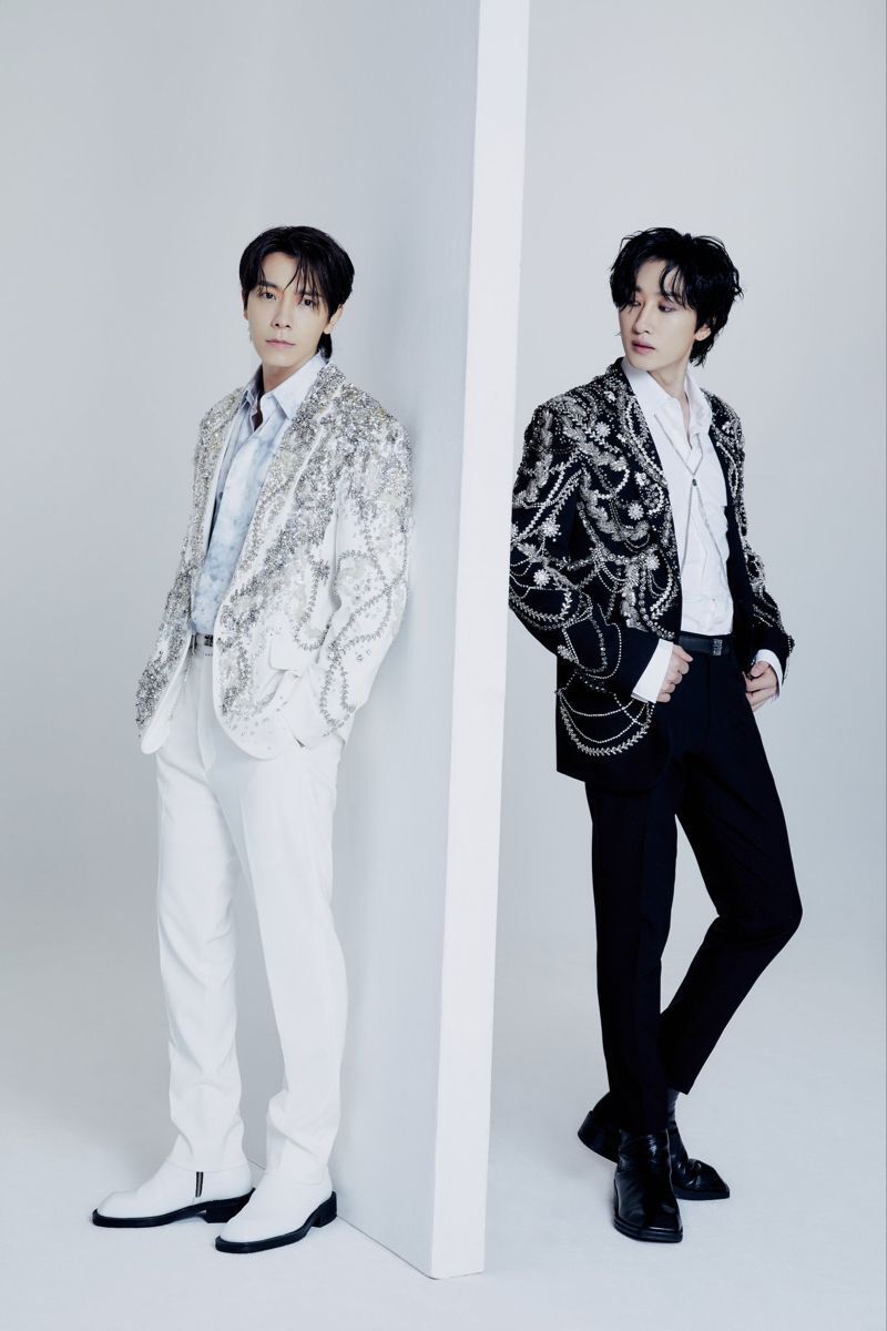 세상 화려한 아이돌 제작 의상들 실제 디테일.jpg | 인스티즈