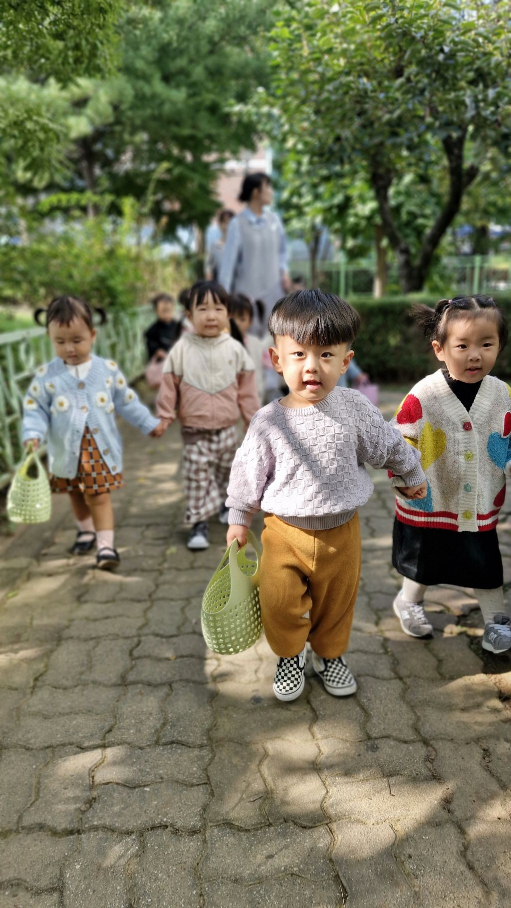 지지고 이미지