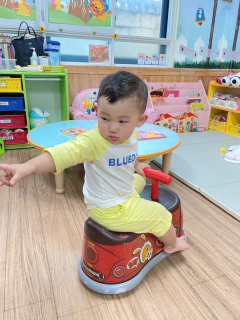 띠띠빵빵 이미지