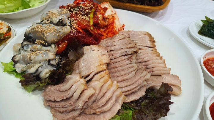 허성준족발보쌈 이미지