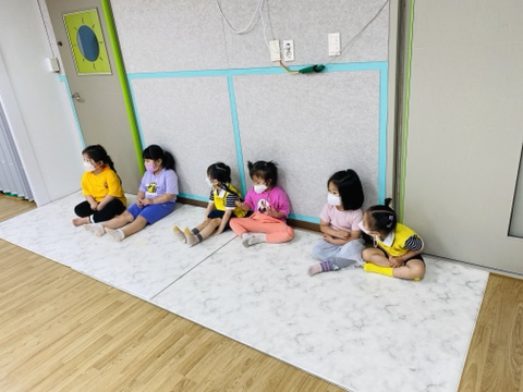 동그르르 이미지