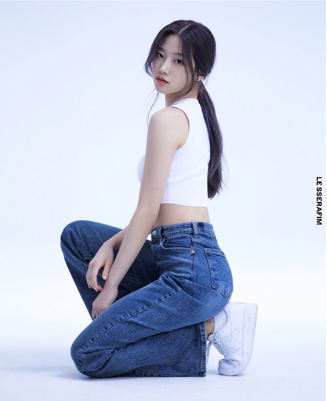 보자마자 설렌다는 신입걸그룹 멤버.gif | 인스티즈