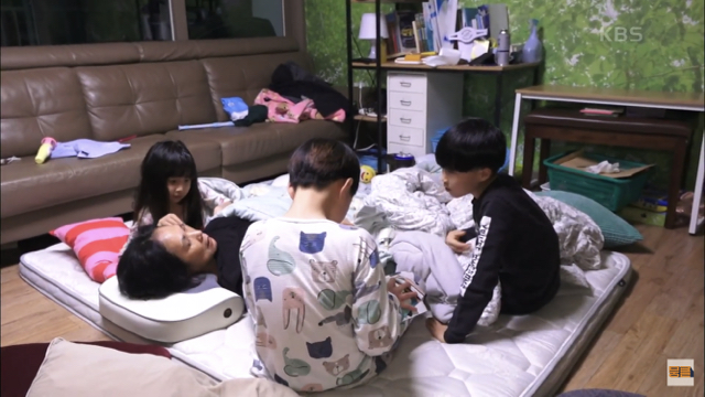 b5e157438222fac54e9afa1f9f3ece5a631998f1