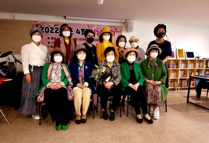 카페레브 이미지
