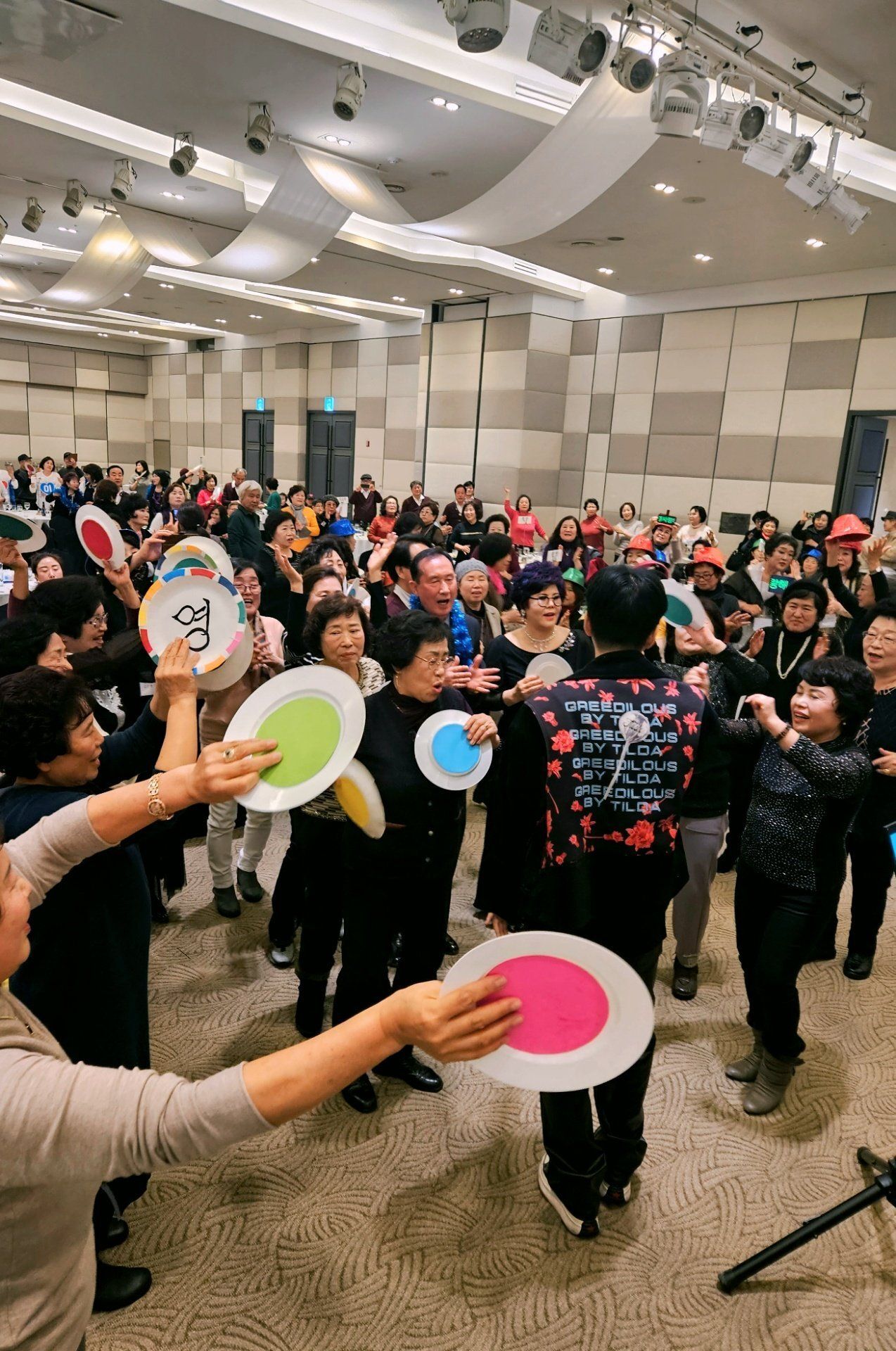 필하모니 이미지