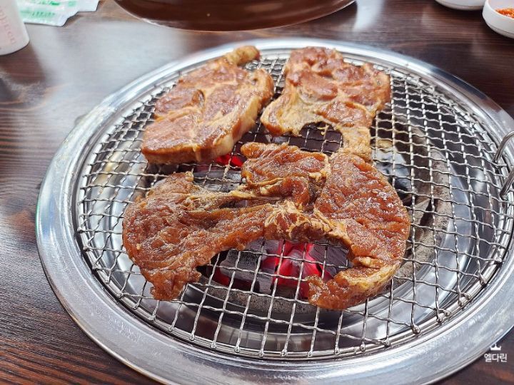 먹거리식당 이미지