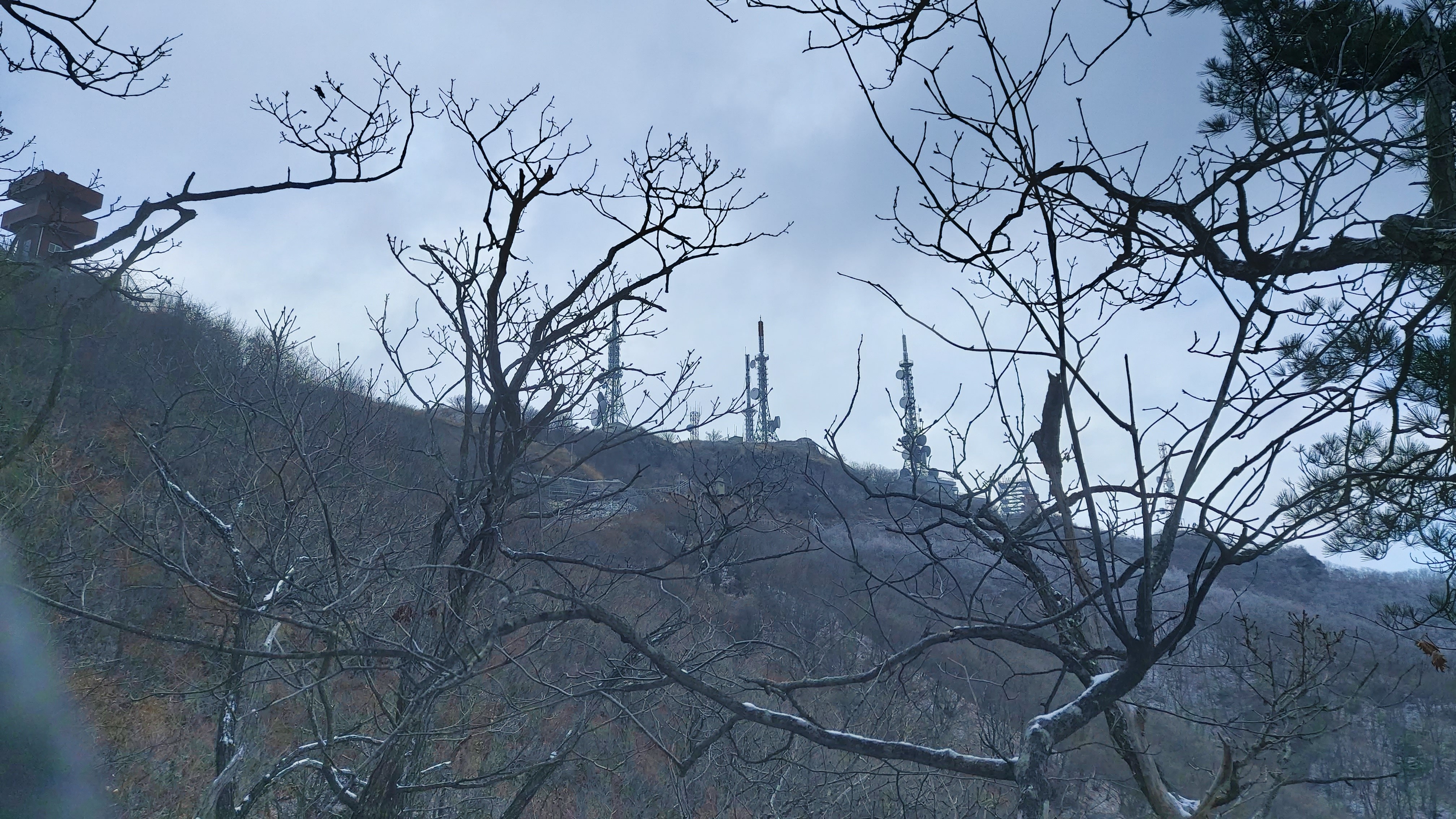 용문산 정상 이미지