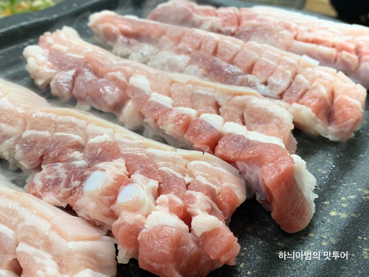 밥이랑고기랑 이미지