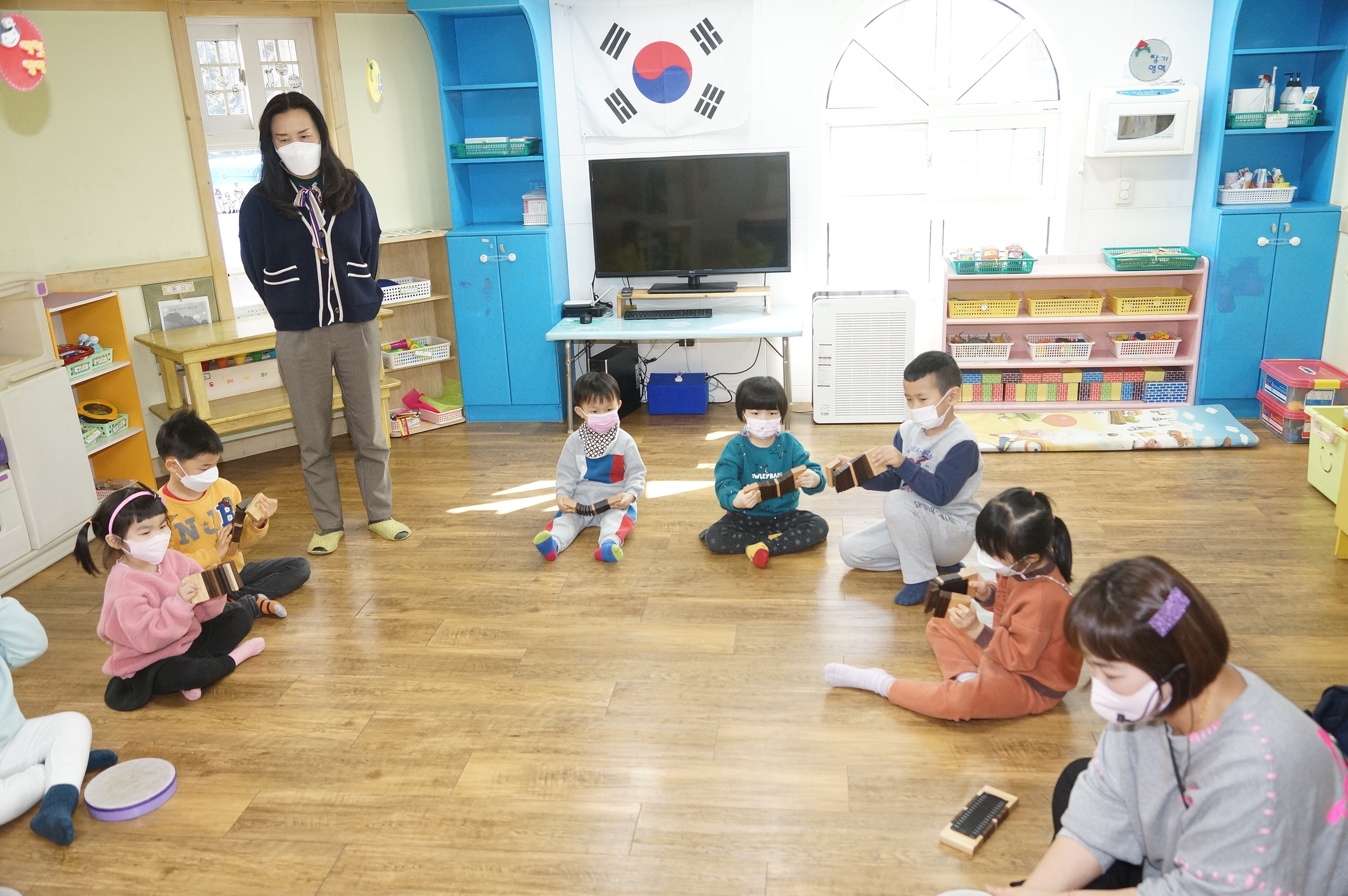 신나는 오르프 뮤직 - 놀며 공부해요-신체,블럭,도예,오르프,체험활동등 - 좋은아침아트엔짐어린이집 신나는 오르프 뮤직