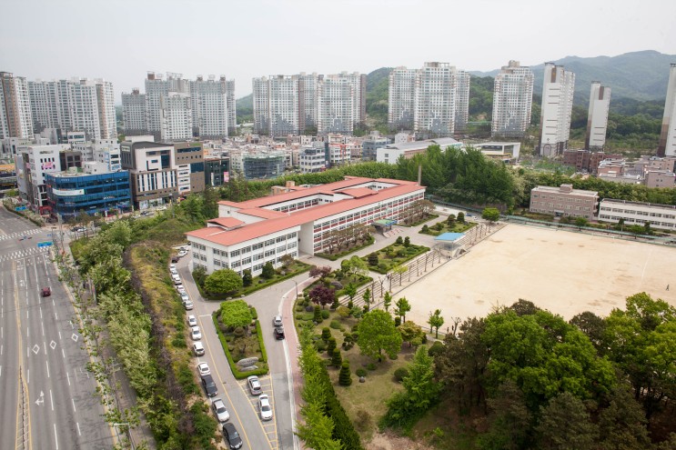 신흥고등학교 이미지