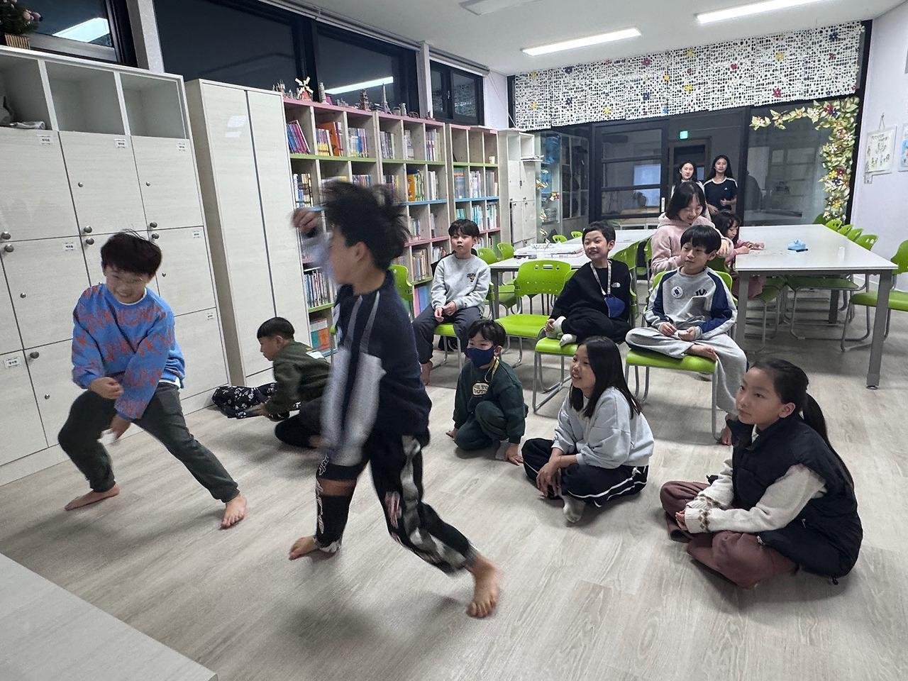 댄스교실 이미지