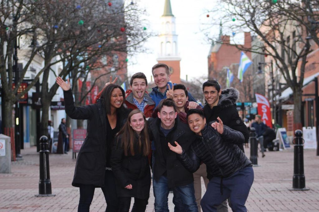 진짜 안꾸미고 다닌다는 하버드 대학생들 | 인스티즈