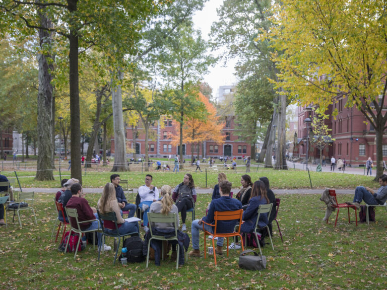 진짜 안꾸미고 다닌다는 하버드 대학생들 | 인스티즈