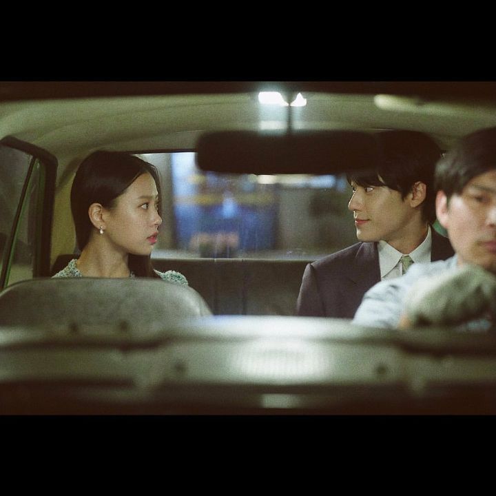 [오월의청춘] 답장 없는 편지 쓰는 거 이제 안 할래요.gif | 인스티즈