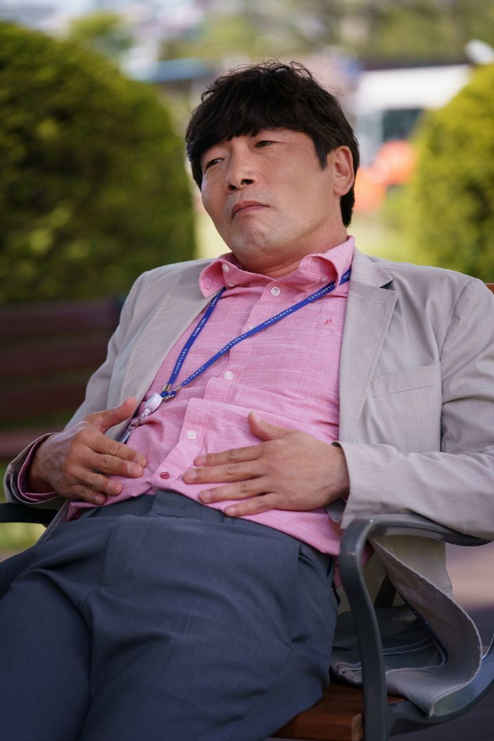 [미치지않고서야] 드라마 스틸컷인지 실제 부장님들 점심시간인지.jpg | 인스티즈
